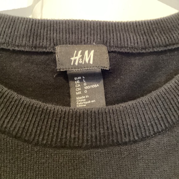 H&M - Men’s Crewneck Pullover Sweater 100% Cotton‎ in Black - Large - Picture 2 of 7